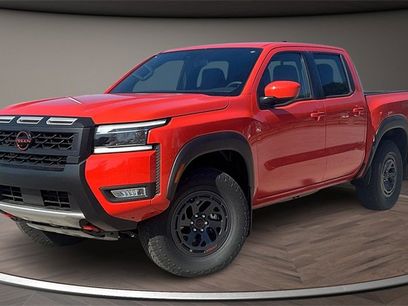 New 2025 Nissan Frontier PRO-4X w/ Interior Protection Package