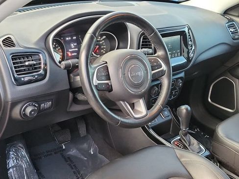 Used 2021 Jeep Compass Latitude FWD image 20