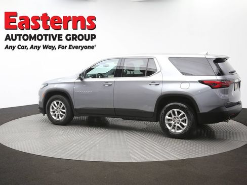 Used 2023 Chevrolet Traverse LS FWD image 61