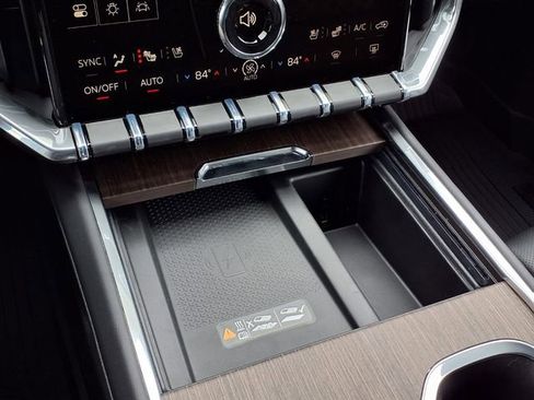 New 2026 GMC Acadia Denali w/ Super Cruise Package FWD image 9