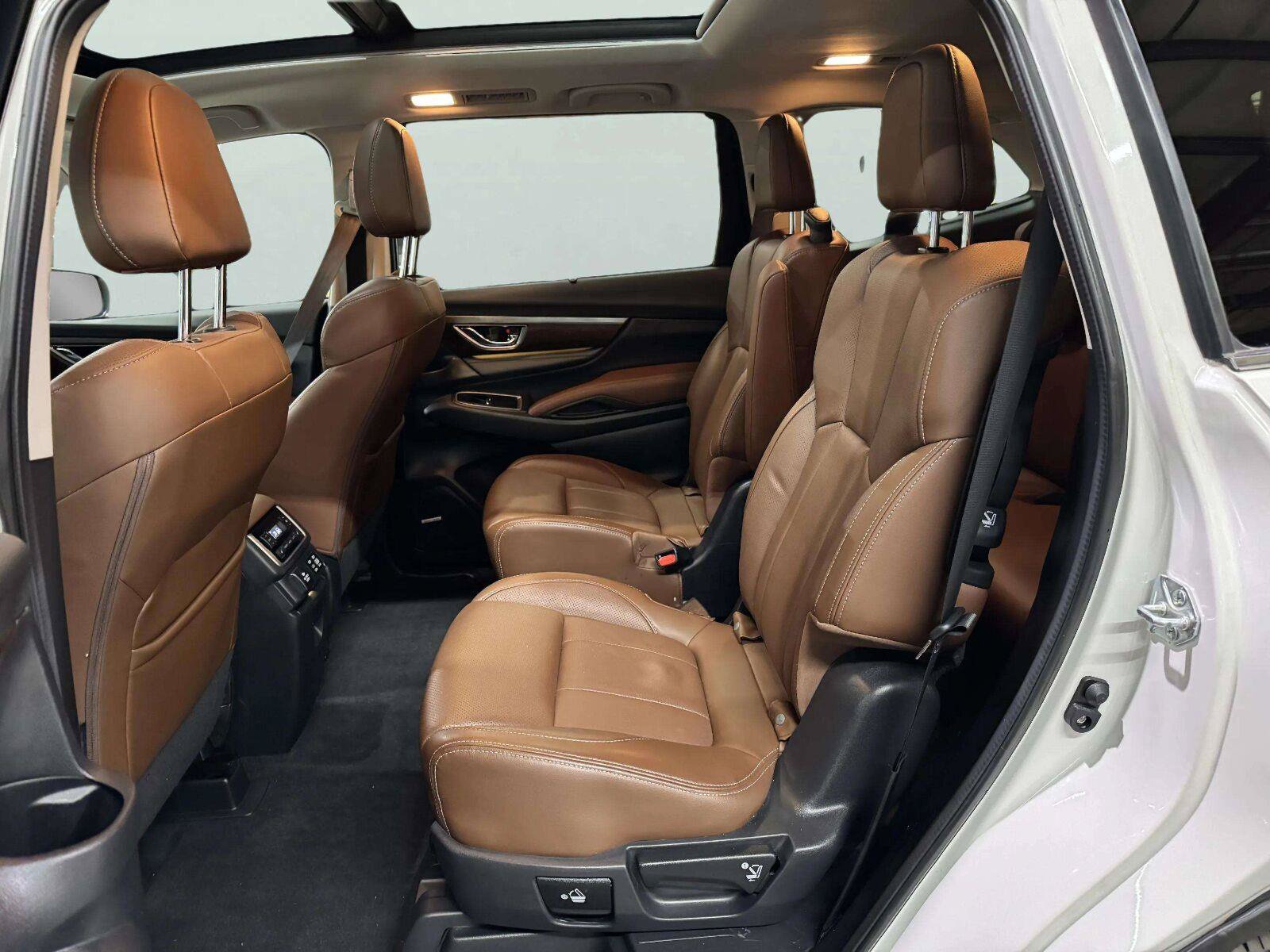 Used 2023 Subaru Ascent Touring AWD/4WD image 30