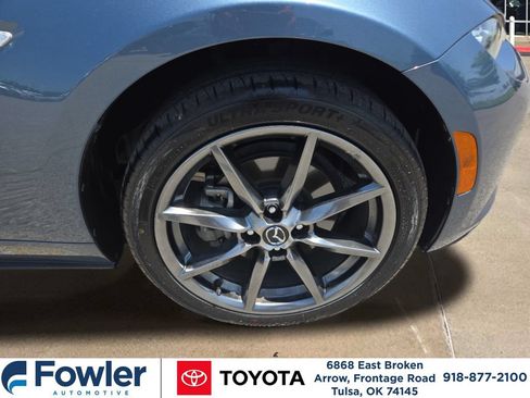 Used 2016 MAZDA MX-5 Miata Grand Touring RWD image 2
