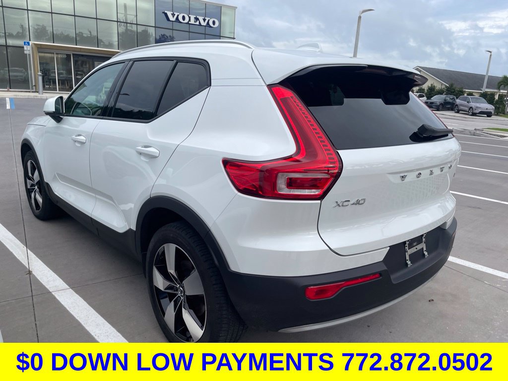 Used 2021 Volvo XC40 T5 Momentum w/ Protection Package Premier AWD/4WD image 5