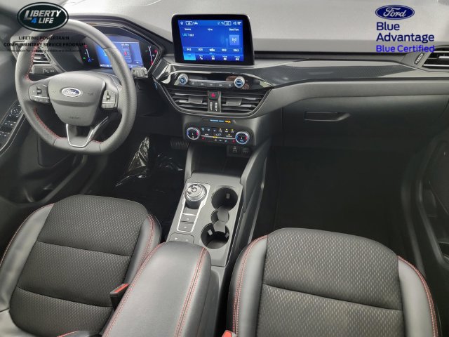 Certified 2025 Ford Escape ST-Line Select AWD/4WD image 36