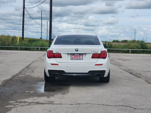 Used 2015 BMW 750Li RWD image 6