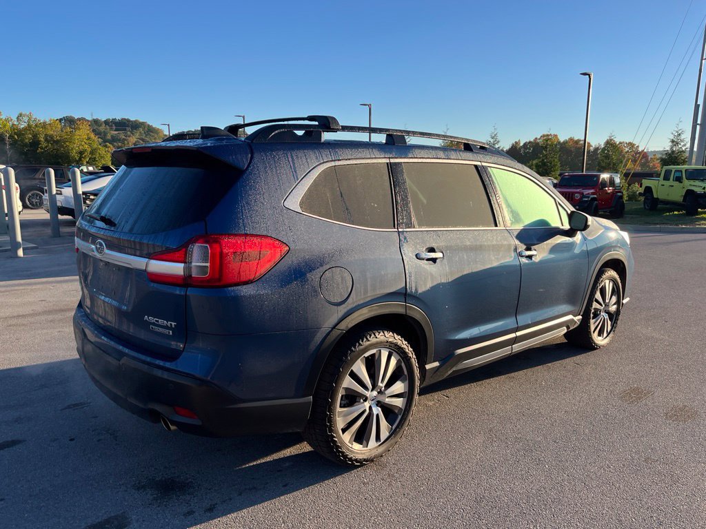 Used 2022 Subaru Ascent Touring AWD/4WD image 4