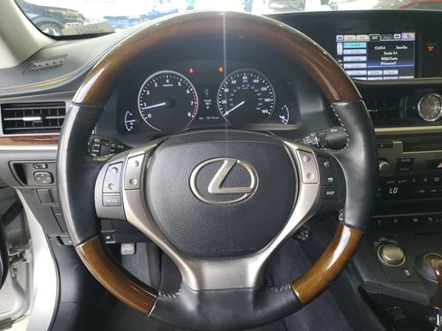 Used 2014 Lexus ES 350 FWD image 21