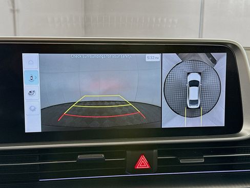 Used 2023 Hyundai Ioniq 6 Limited image 23