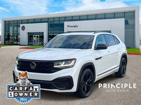 Used 2023 Volkswagen Atlas Cross Sport SEL R-Line AWD/4WD image 1