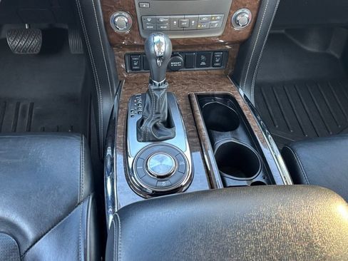 Used 2017 INFINITI QX80 2WD w/ Driver Assistance Package image 27