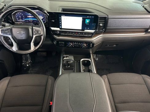 Used 2024 Chevrolet Silverado 1500 LT Trail Boss w/ Protection Package AWD/4WD image 16