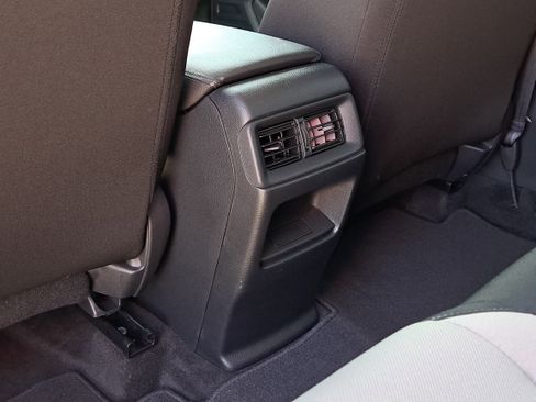 Used 2024 Honda CR-V LX image 12