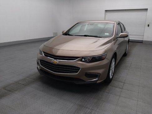 Used 2018 Chevrolet Malibu LT w/ Driver Confidence Package FWD image 15