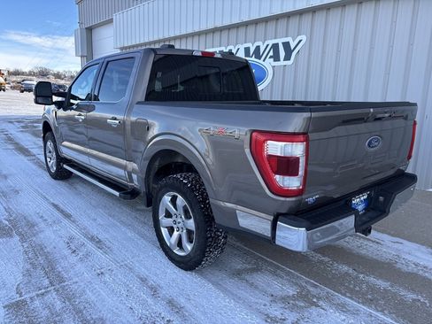 Used 2023 Ford F150 Lariat w/ Max Trailer Tow Package image 6
