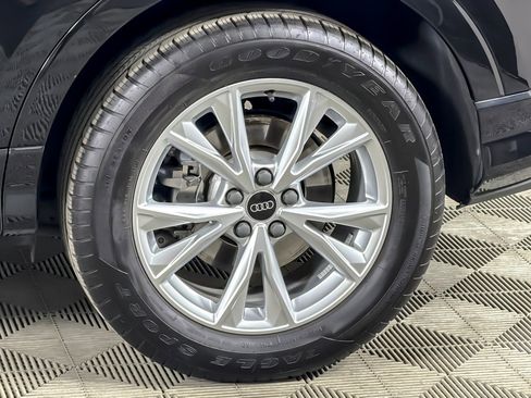 Used 2023 Audi Q3 2.0T Premium w/ Convenience Package AWD/4WD image 25