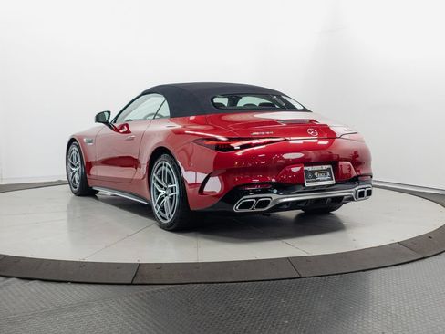 Used 2023 Mercedes-Benz SL 55 AMG 4MATIC w/ Driver Assistance Package image 31