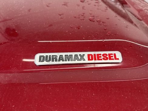 Used 2017 GMC Canyon SLT image 3