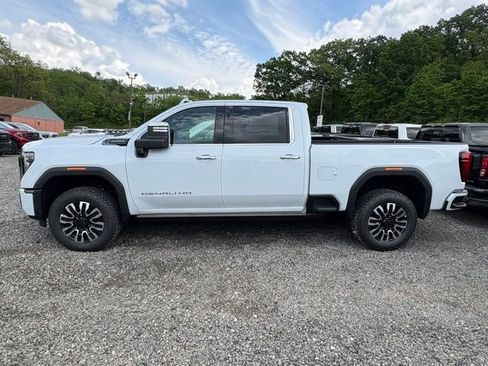 New 2026 GMC Sierra 2500 Denali Ultimate AWD/4WD image 2