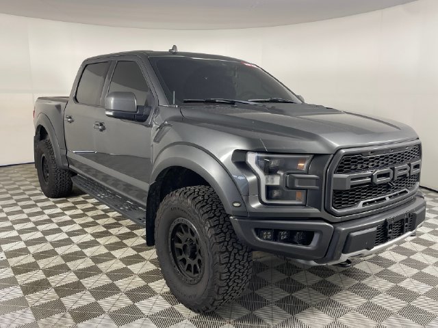 Used 2020 Ford F150 Raptor w/ Equipment Group 802A Luxury AWD/4WD image 19