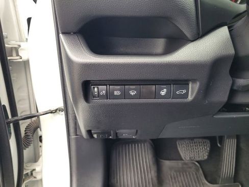 Used 2022 Toyota RAV4 XLE Premium FWD image 23