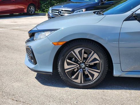 Used 2017 Honda Civic EX image 8