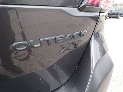 Used 2023 Subaru Outback Onyx Edition XT AWD/4WD image 7