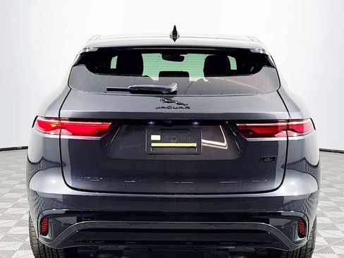 New 2026 Jaguar F-PACE R-Dynamic S image 6