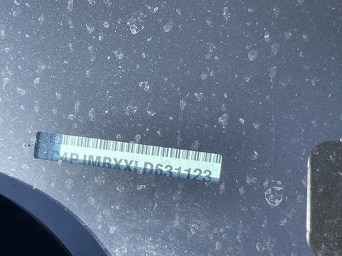 Used 2020 Jeep Cherokee Trailhawk w/ Cold Weather Group image 10