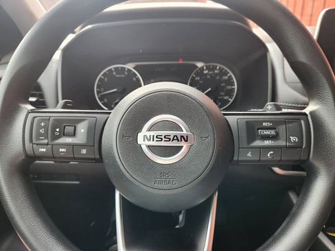 Used 2021 Nissan Rogue S AWD/4WD image 17