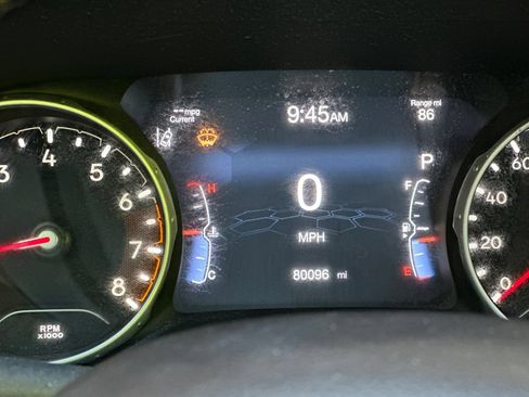 Used 2021 Jeep Compass Limited AWD/4WD image 25