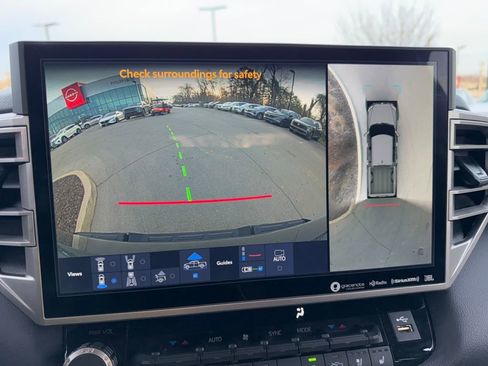 Used 2024 Toyota Tundra Limited image 22