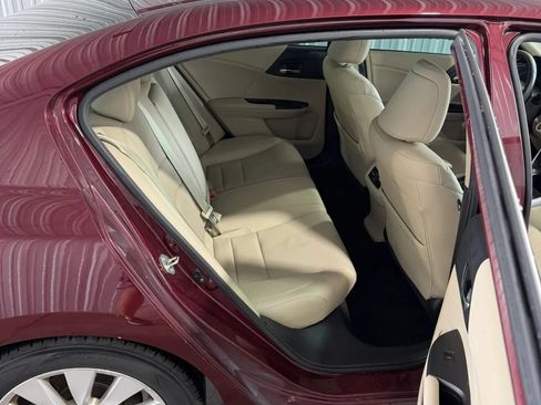 Used 2015 Honda Accord EX-L image 22