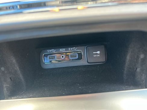 Used 2018 Jeep Grand Cherokee Limited w/ Mopar Chrome Edition Group image 41