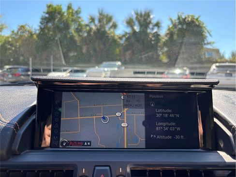 Used 2015 BMW Z4 sDrive35i image 25