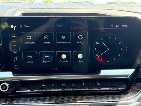 Certified 2024 GMC Sierra 1500 Elevation w/ LPO, Elevation Black Package AWD/4WD image 28