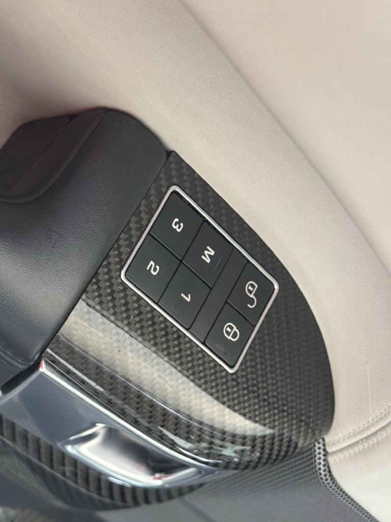Used 2019 Land Rover Range Rover Sport SVR AWD/4WD image 31