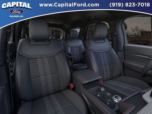 New 2026 Ford Explorer ST-Line w/ ST-Line Street Pack image 10