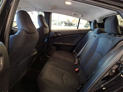 Used 2017 Toyota Prius Two w/ Carpet Mat Package image 12
