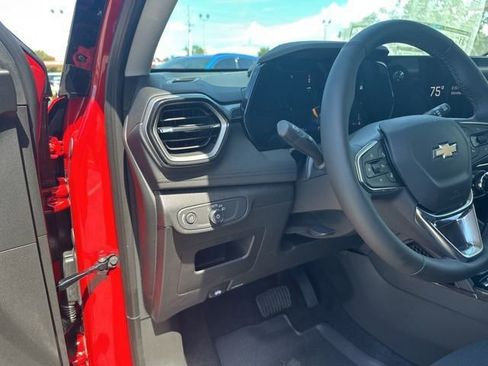 New 2026 Chevrolet TrailBlazer LT w/ Convenience Package image 12