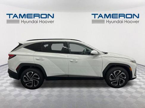 New 2025 Hyundai Tucson Limited image 6