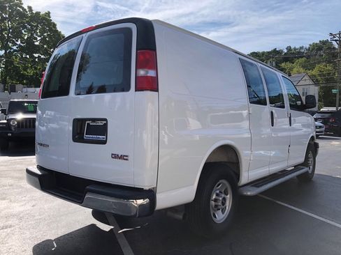 Used 2025 GMC Savana 2500 w/ Driver Convenience Package RWD image 6