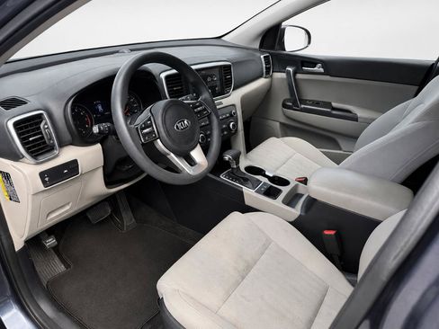 Used 2020 Kia Sportage LX FWD image 9