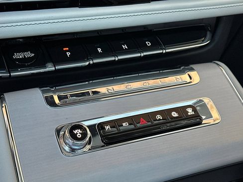 New 2026 Lincoln Aviator Reserve w/ Luxury Package RWD image 21