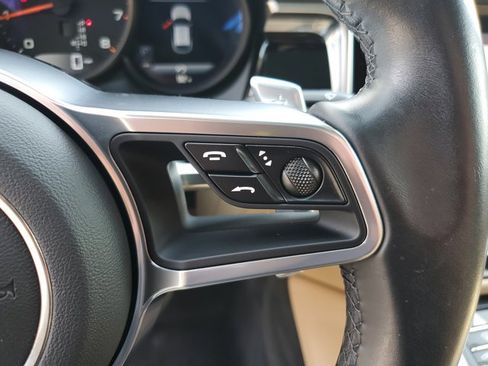 Certified 2020 Porsche Macan AWD/4WD image 30
