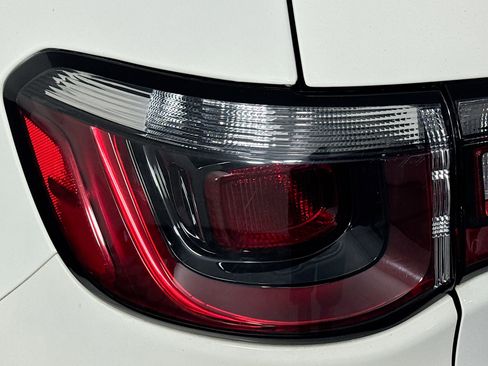 Used 2021 Jeep Compass Latitude image 35