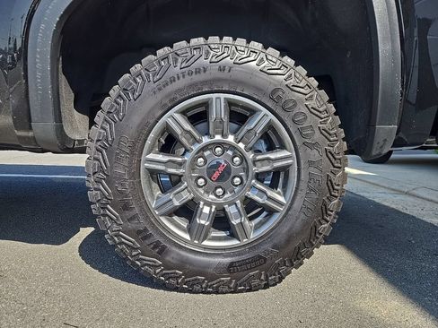 New 2026 GMC Sierra 1500 AT4X AWD/4WD image 10