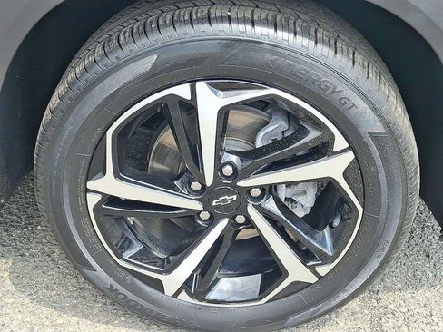 Certified 2023 Chevrolet TrailBlazer RS w/ Sun and Liftgate Package FWD image 8