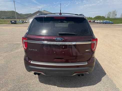 Used 2018 Ford Explorer Platinum AWD/4WD image 7