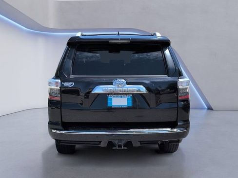Used 2017 Toyota 4Runner Limited AWD/4WD image 8