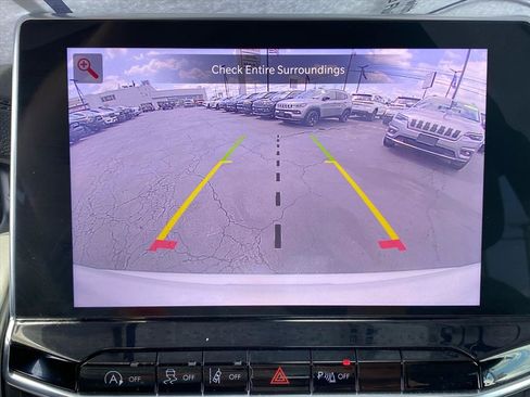 Used 2025 Jeep Compass Limited w/ Elite Group AWD/4WD image 17